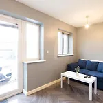Large 5bdr 11 Beds Contractor Exclusive *