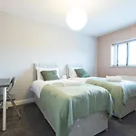 Large 5bdr 11 Beds Contractor Exclusive *