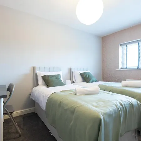 Apartman Large 5bdr 11 Beds Contractor Exclusive *